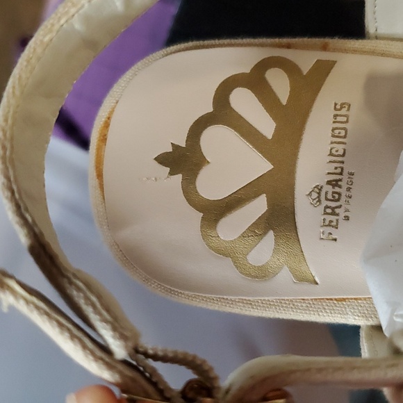 Fergalicious By Fergie Sandals wedges 8.5 - Picture 3 of 14